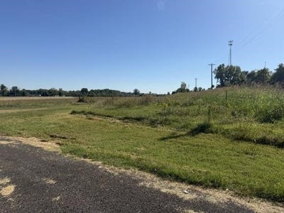 /international/us/1700-clay-street-henderson-ky-110120040424/