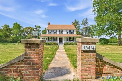 /international/us/15414-sunnybrook-road-south-prince-george-va-110108011835/