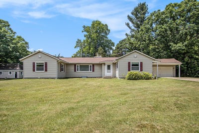 /international/us/22964-29th-street-gobles-mi-110100627011/