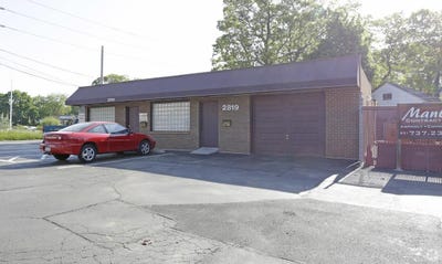 /international/us/2819-pond-road-ronkonkoma-ny-110098381189/?lang=en