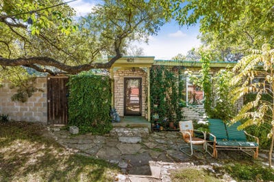 /international/us/401-w-live-oak-st-austin-tx-110110353878/