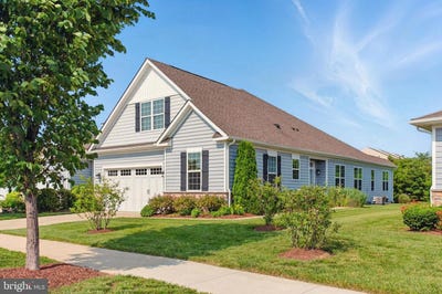 /international/us/912-moorings-cir-8-stevensville-md-110100032837/