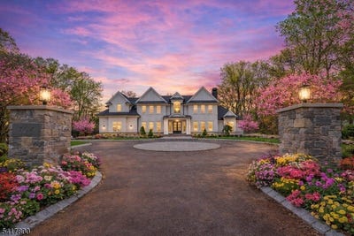 /international/us/104-chestnut-ridge-rd-saddle-river-boro-nj-110106471988/