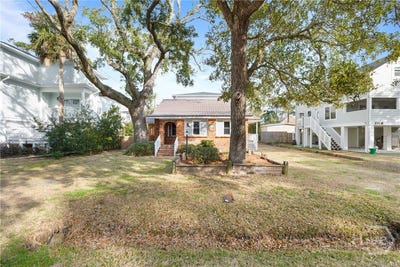 /international/us/912-jones-avenue-tybee-island-ga-110106102917/