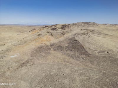 /international/us/20144-lahontan-dam-road-fallon-nv-110107754699/