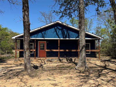 /international/us/232-e-quanah-road-mabank-tx-110107800384/