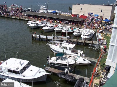 /international/us/1-dock-street-crisfield-md-110094437787/?lang=zh-tw