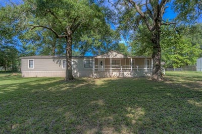 /international/us/7168-golden-meadows-road-greenwood-la-110101142202/