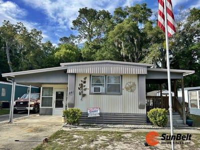 /international/us/5431-ne-35th-street-silver-springs-fl-110107452357/