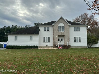 /international/us/63-jamestown-drive-eatontown-nj-110108142129/