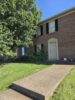 /international/us/1118-richmond-green-dr-apt-2-richmond-ky-110108499458/