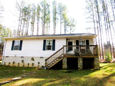 /international/us/3324-laurel-road-shipman-va-110105971606/