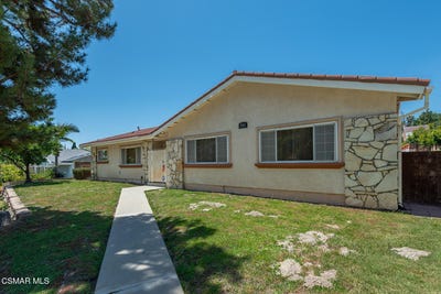 /international/us/8141-woodlake-avenue-west-hills-ca-110107734720/