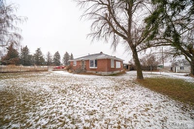 /international/us/11260-n-15th-e-idaho-falls-id-110106434690/