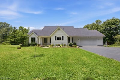 /international/us/18330-shaw-road-chagrin-falls-oh-110108981790/