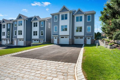 /international/us/359-ferris-street-south-amboy-nj-110107606242/