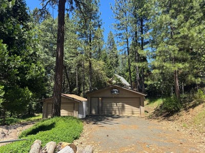 /international/us/6001-calico-court-pollock-pines-ca-110107058862/