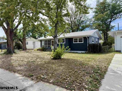 /international/us/404-s-monroe-kimball-ne-110110259161/