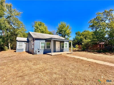 /international/us/1007-capps-street-marlin-tx-110120150526/