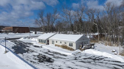 /international/us/5344-sacandaga-road-galway-ny-110105335564/