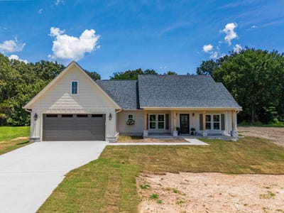 /international/us/65-charleston-place-mountain-home-ar-110100063119/