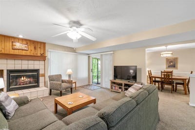 /international/us/4749-s-pleasantview-road-harbor-springs-mi-110108824777/