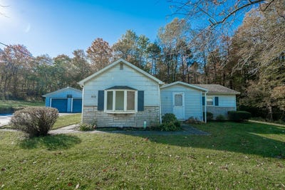 /international/us/3832-graham-ave-windber-pa-110120553496/