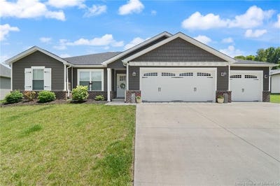/international/us/4103-cedar-creek-court-floyds-knobs-in-110110403553/