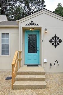 /international/us/11-redbud-court-dadeville-al-110120454682/