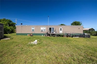 /international/us/320-e-10th-street-okemah-ok-110108397413/