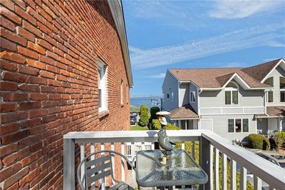 /international/us/4080-post-road-warwick-ri-110108024300/