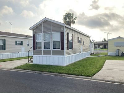 /international/us/1501-south-airport-drive-weslaco-tx-110107825394/