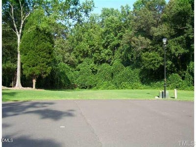 /international/us/boulder-court-roxboro-nc-110120457676/