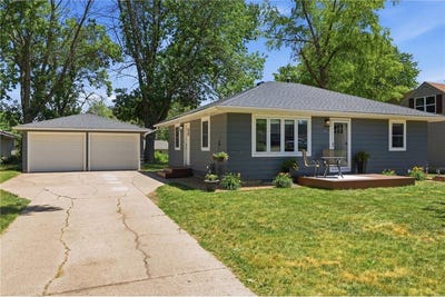 /international/us/1204-columbus-avenue-albert-lea-mn-110108877232/