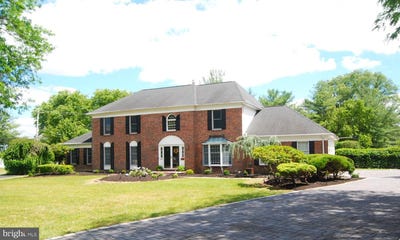 /international/us/255-pintail-court-langhorne-pa-110109335299/