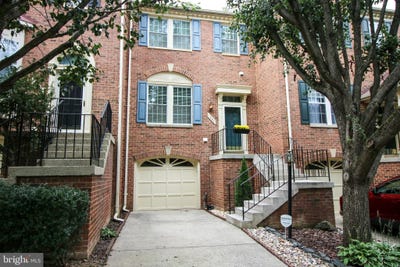 /international/us/1392-park-garden-lane-reston-va-110107955384/