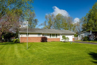 /international/us/5306-osburn-drive-tecumseh-mi-110107713424/