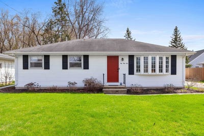 /international/us/142-w-peckham-street-neenah-wi-110107459822/