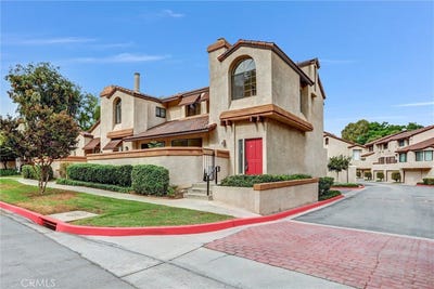 /international/us/22-mesquite-pomona-ca-110120499392/