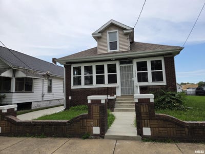 /international/us/2617-w-marquette-street-peoria-il-110109088075/
