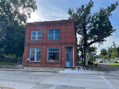 /international/us/14676-kennard-street-waldo-fl-110100077597/