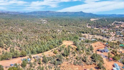 /international/us/n-lonesome-dove-trail-star-valley-az-110106250616/