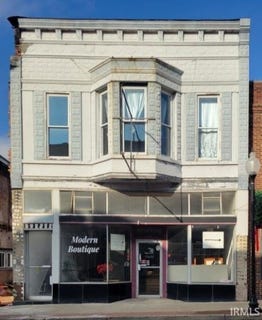 /international/us/104-e-main-street-washington-in-110104414844/