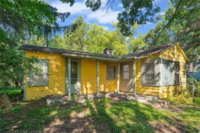 /international/us/4508-williston-road-minnetonka-mn-110101685045/