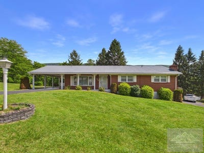 /international/us/309-hawthorn-st-bluefield-va-110108715511/