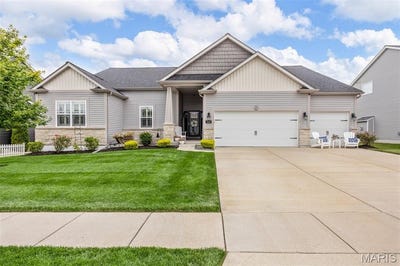 /international/us/533-deer-brook-drive-o-fallon-mo-110101029153/