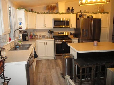 /international/us/58231-brookside-dr-new-haven-mi-110097250547/