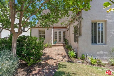 /international/us/2310-santa-anita-ave-altadena-ca-110100893166/