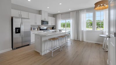 /international/us/13-baybreeze-drive-waretown-nj-110097970124/