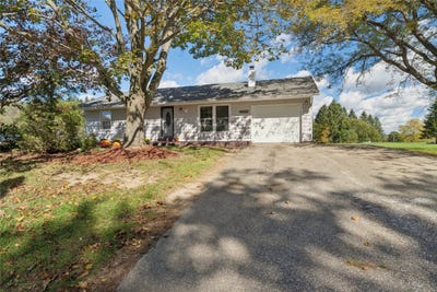 /international/us/22524-berry-knolls-drive-cambridge-springs-pa-110120412358/